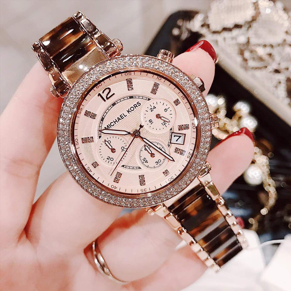 Đồng Hồ Nữ Viền Đá Michael Kors MK5538
