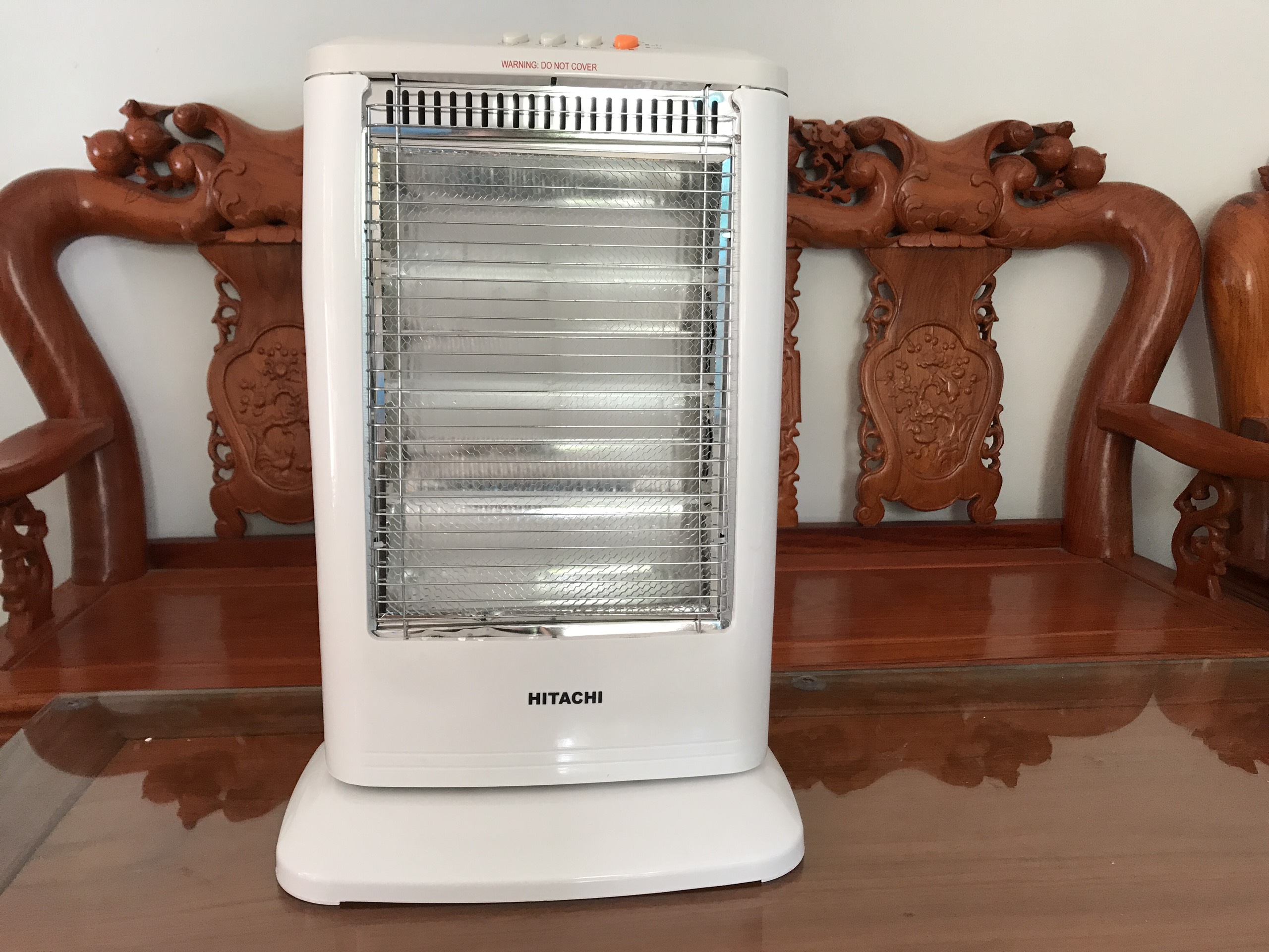 Quạt sưởi Hitachi DH-168