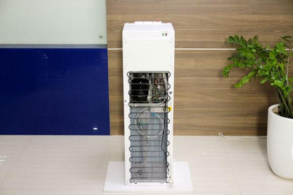 Cây nước nóng lạnh FujiE WD6500C