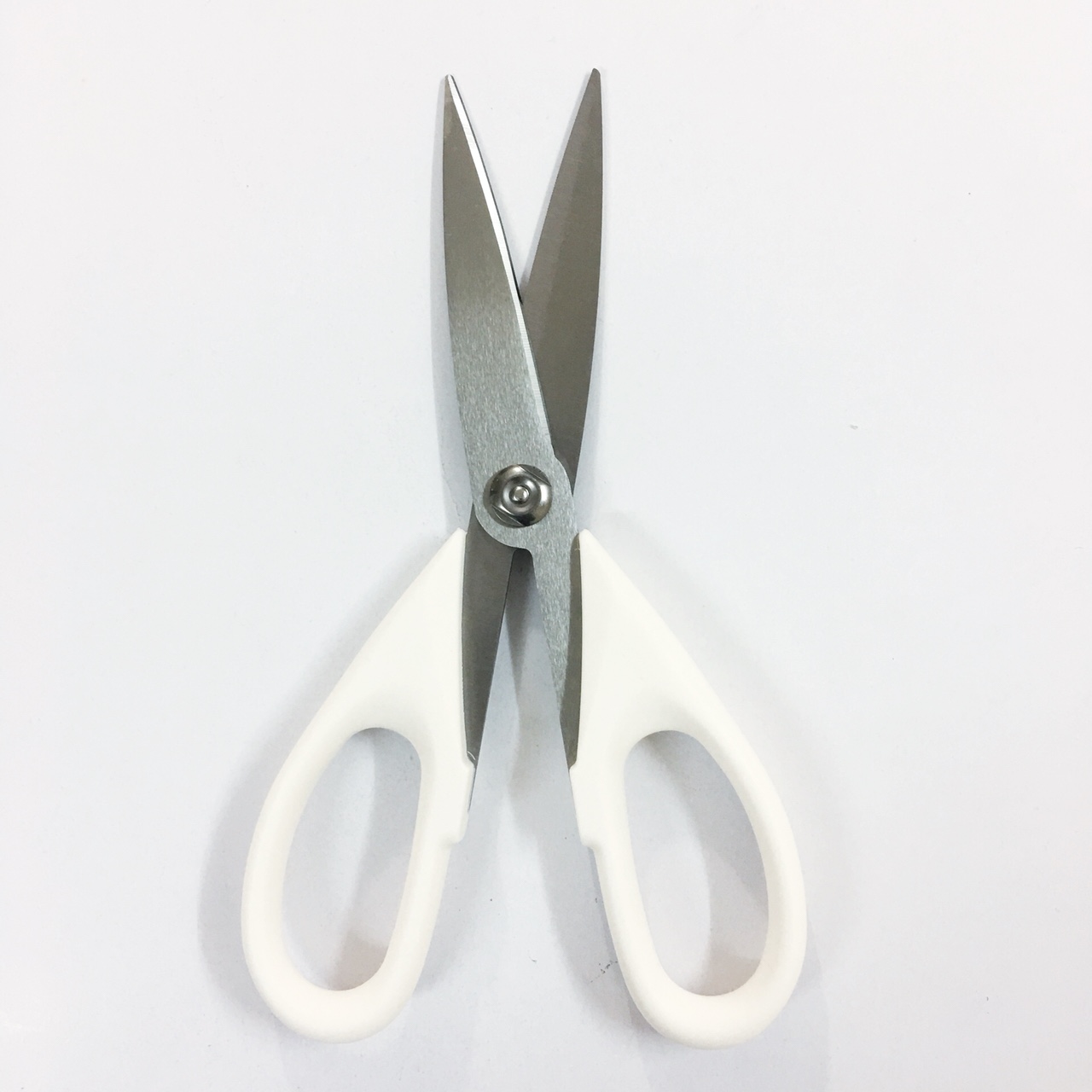 KÉO CẮT KAI DH-7156