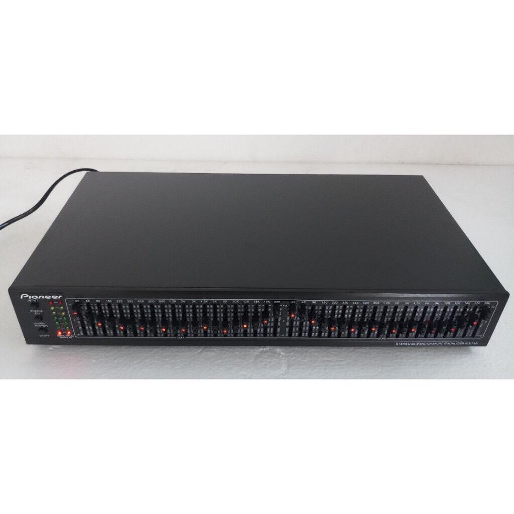 Equalizer Pioneer EQ799