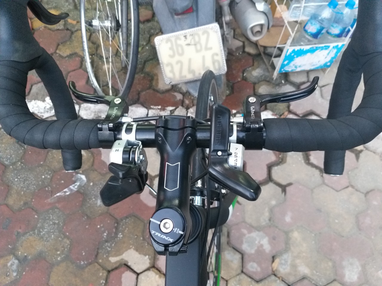 Xe đạp đua Trinx Tempo 1.0