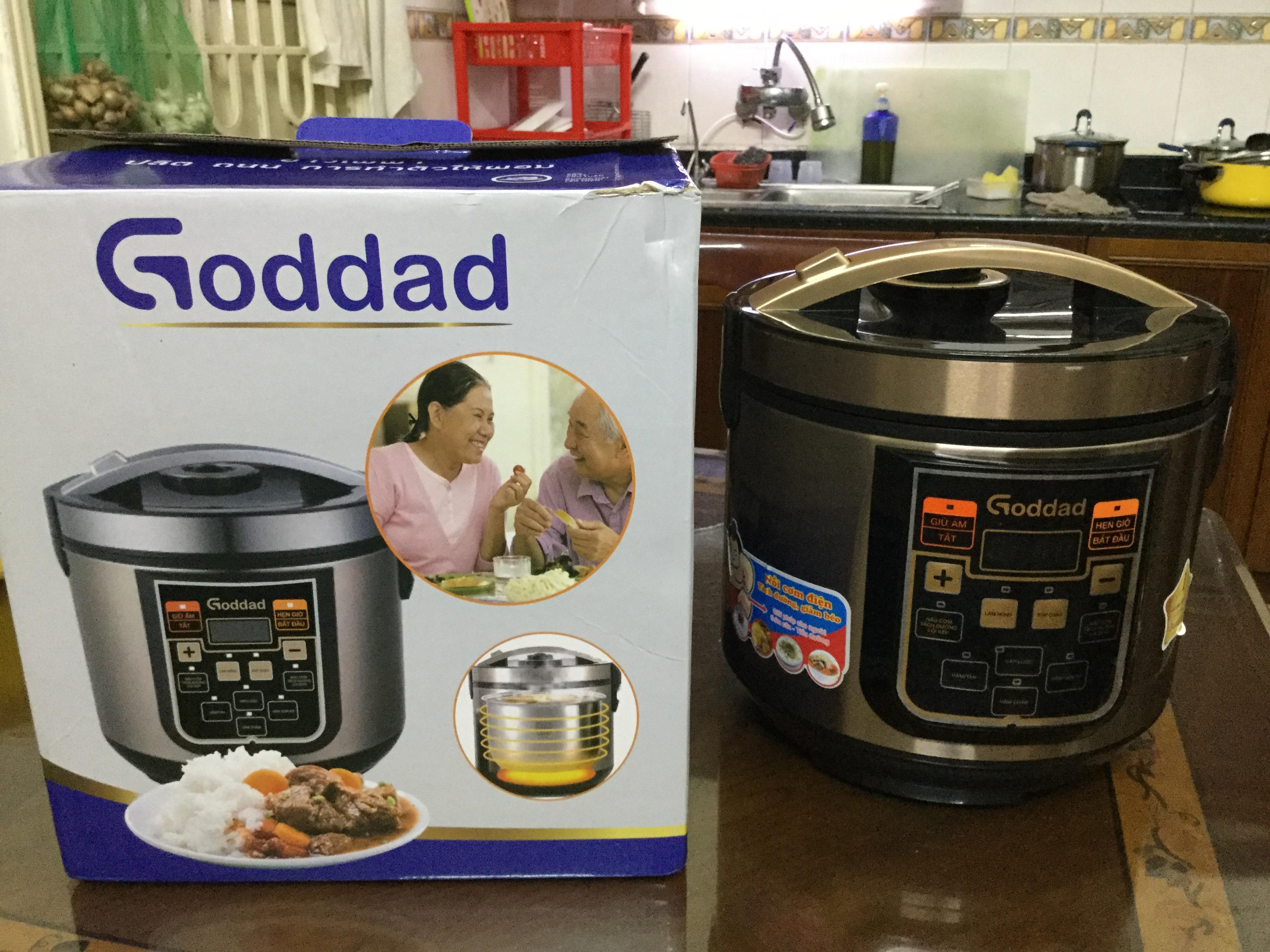 Nồi cơm điện Goddad GD-368