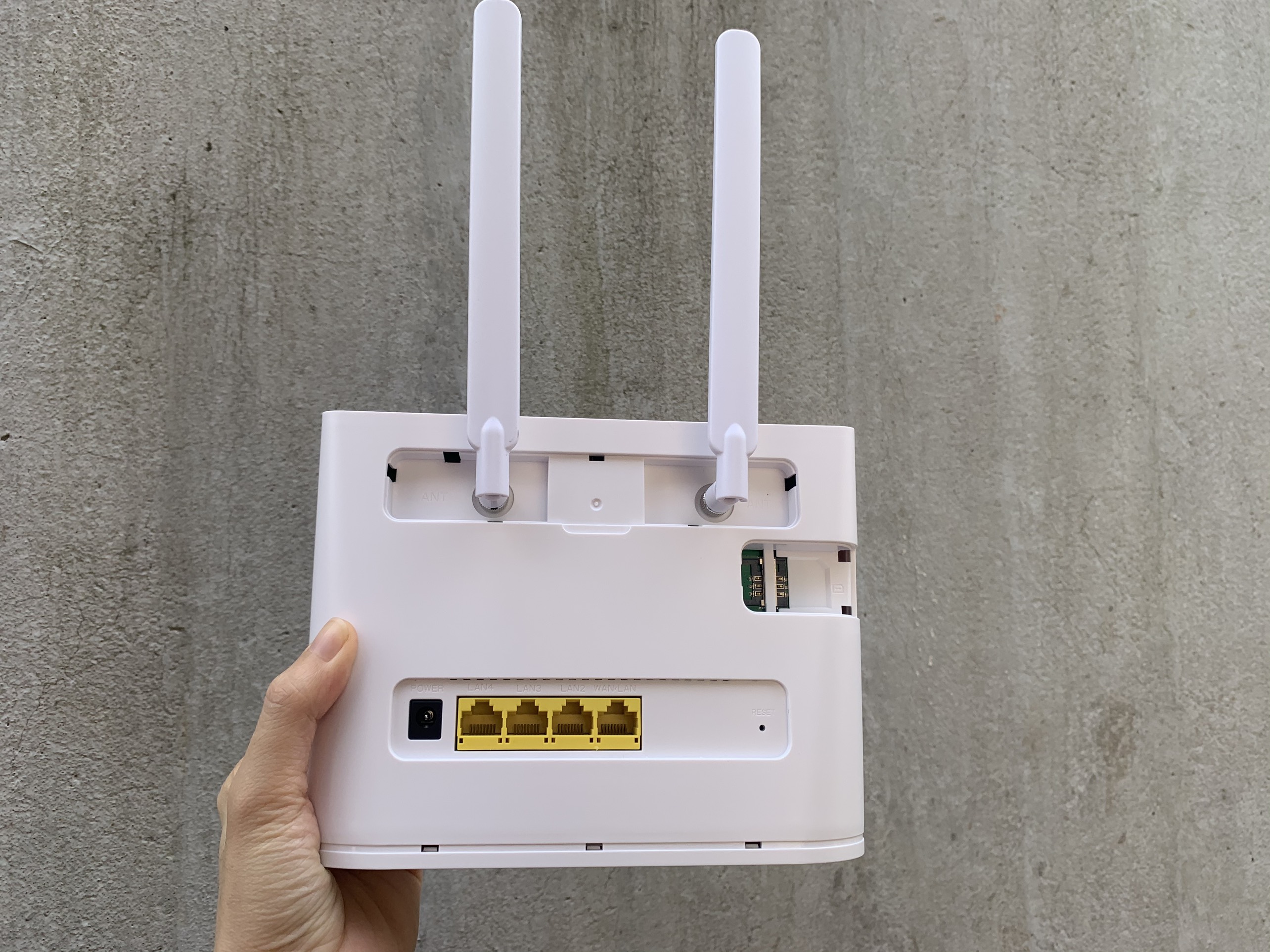 Bộ Phát Wifi 4G CPE B525