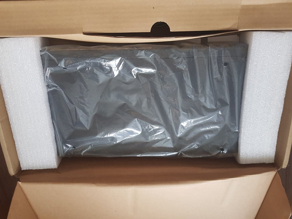 Switch Linksys LGS124P