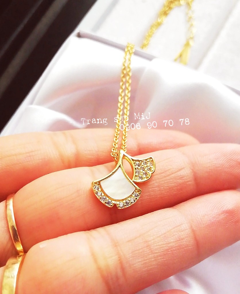 DÂY CHUYỀN TITAN CÁNH QUẠT ĐÍNH ĐÁ