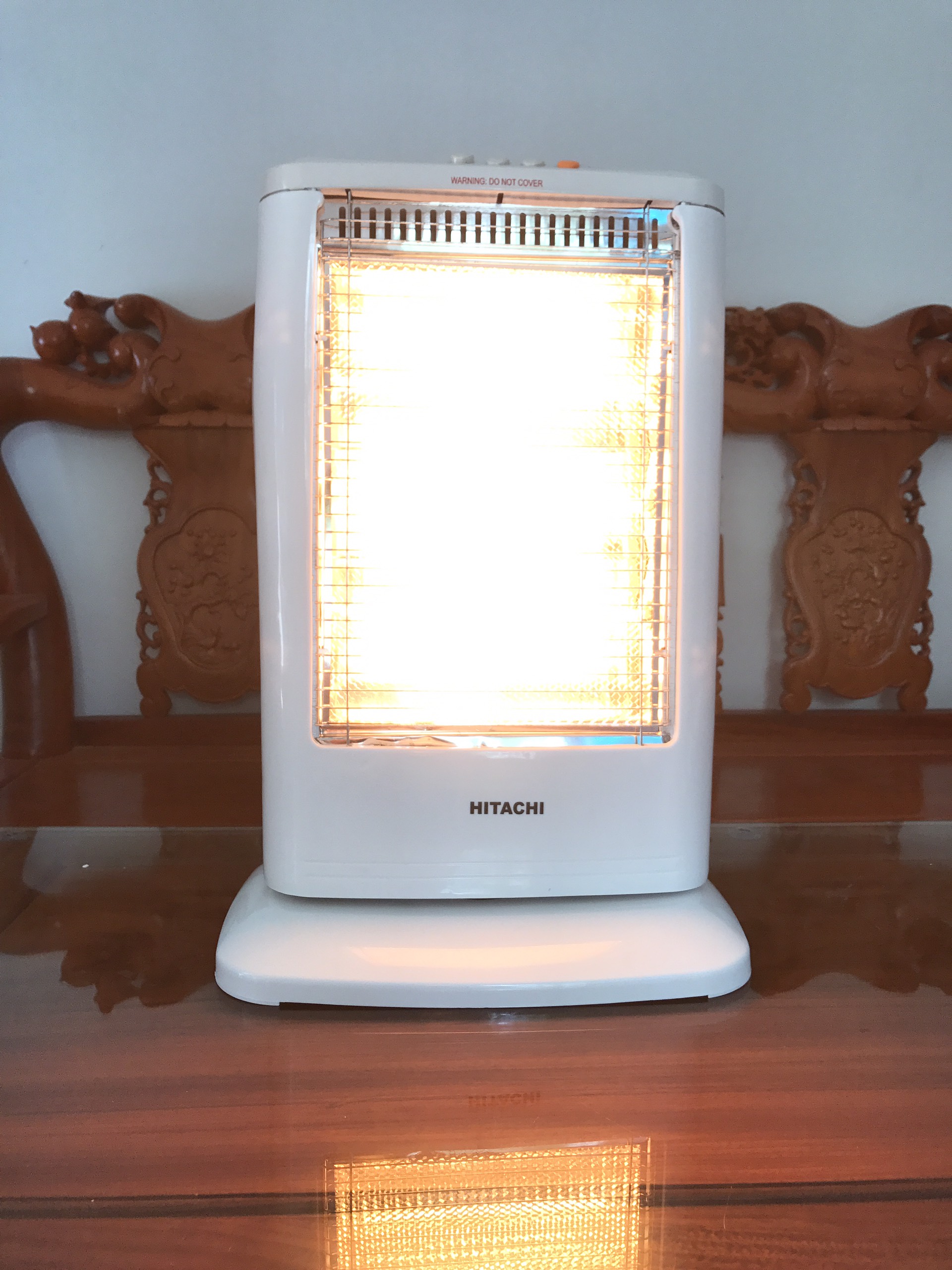 Quạt sưởi Hitachi DH-168