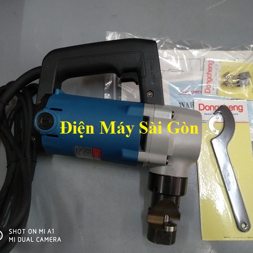 MÁY CẮT DONGCHENG DJH32
