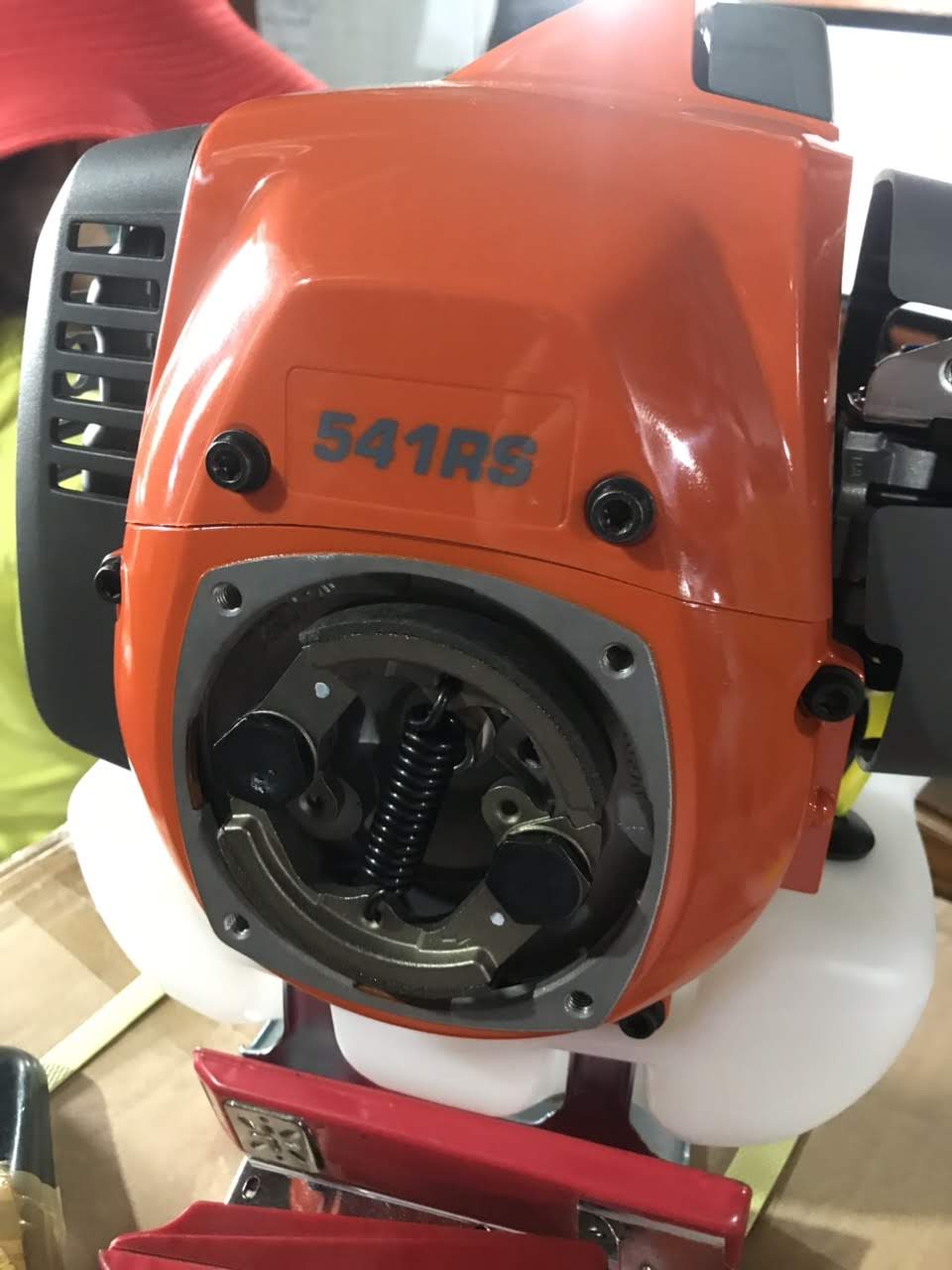 MÁY CẮT CỎ HUSQVARNA 541RS