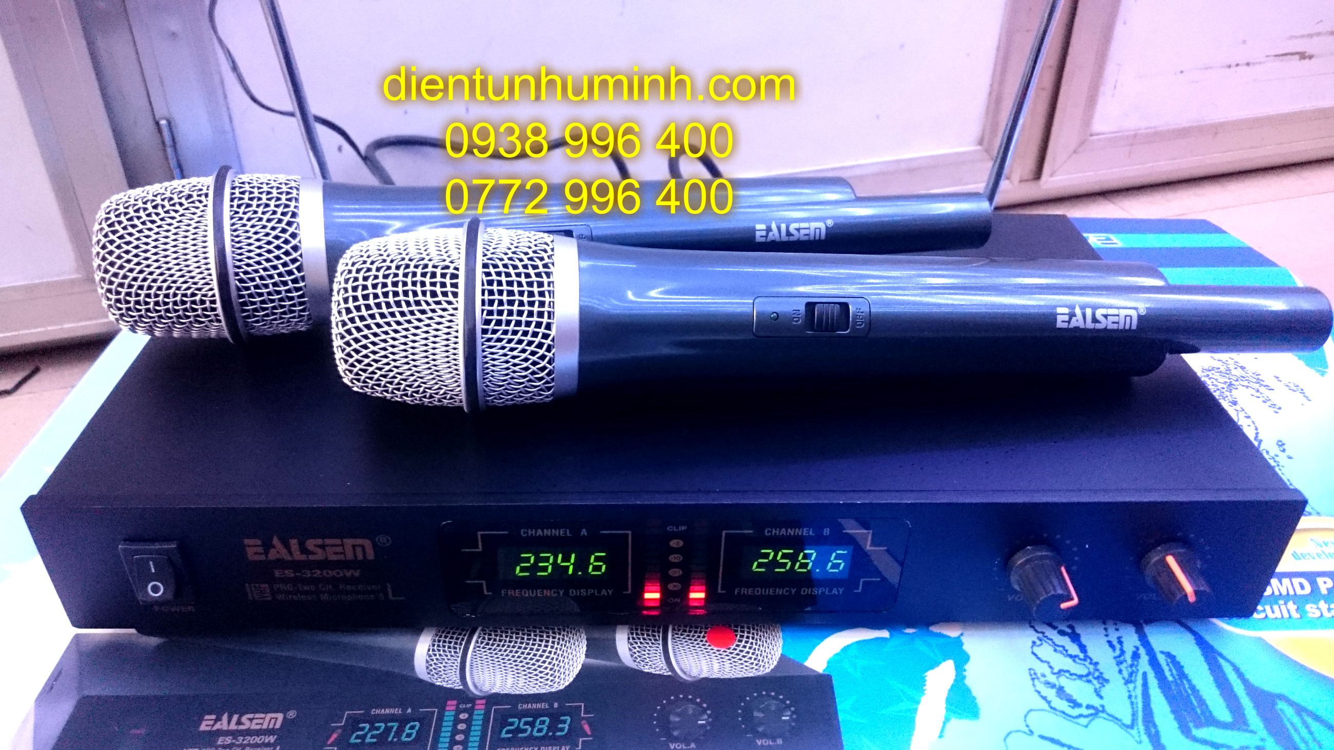 Micro không dây Ealsem ES-3200W