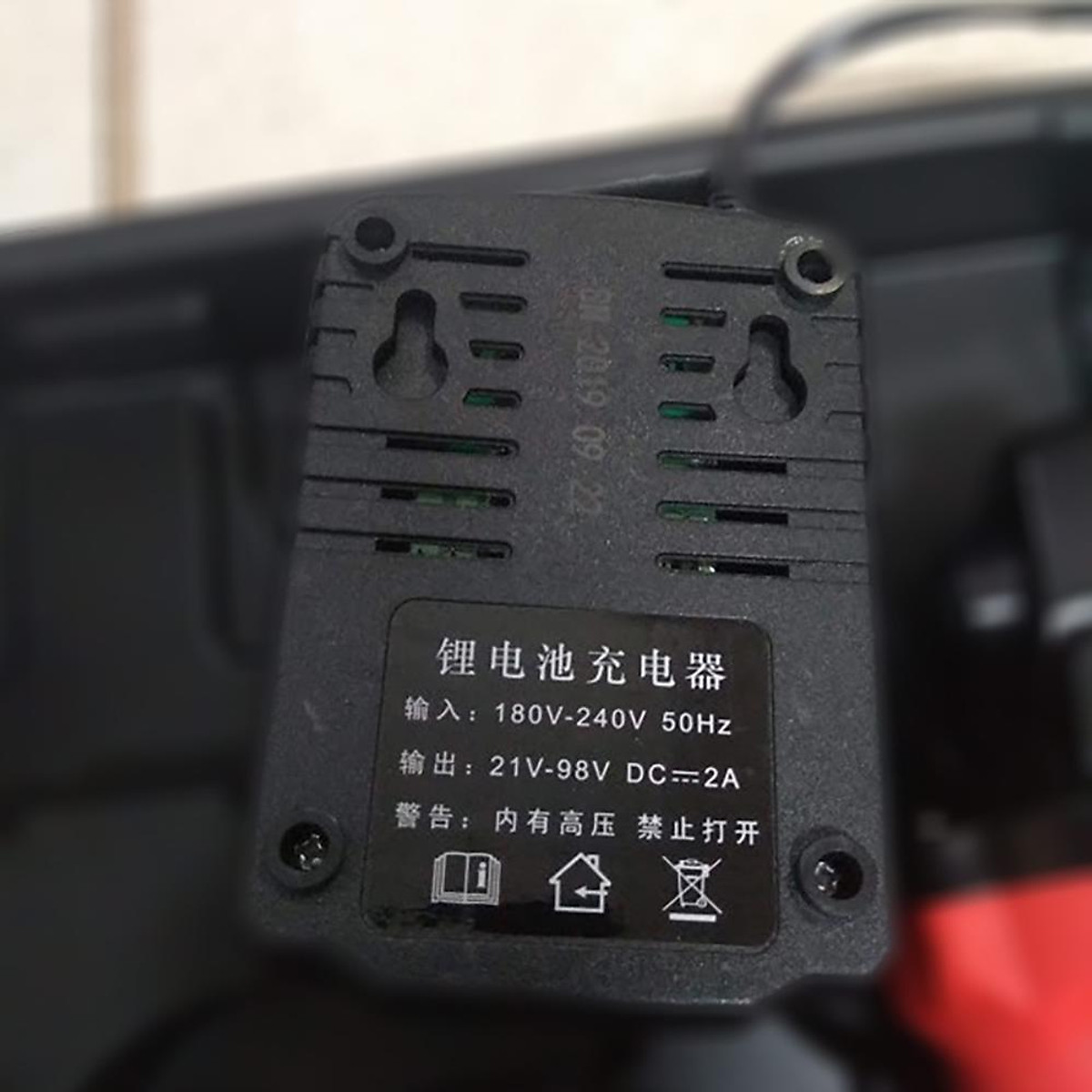 MÁY MÀI CẮT GÓC HIKARI HR100-8