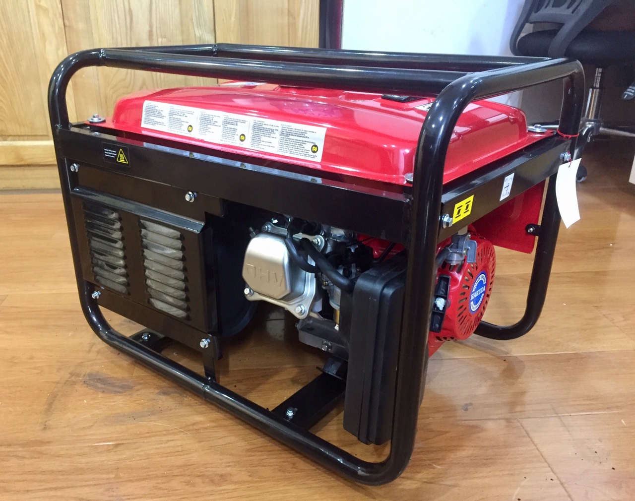 MÁY PHÁT ĐIỆN CHẠY XĂNG HAKUDA TM3500E