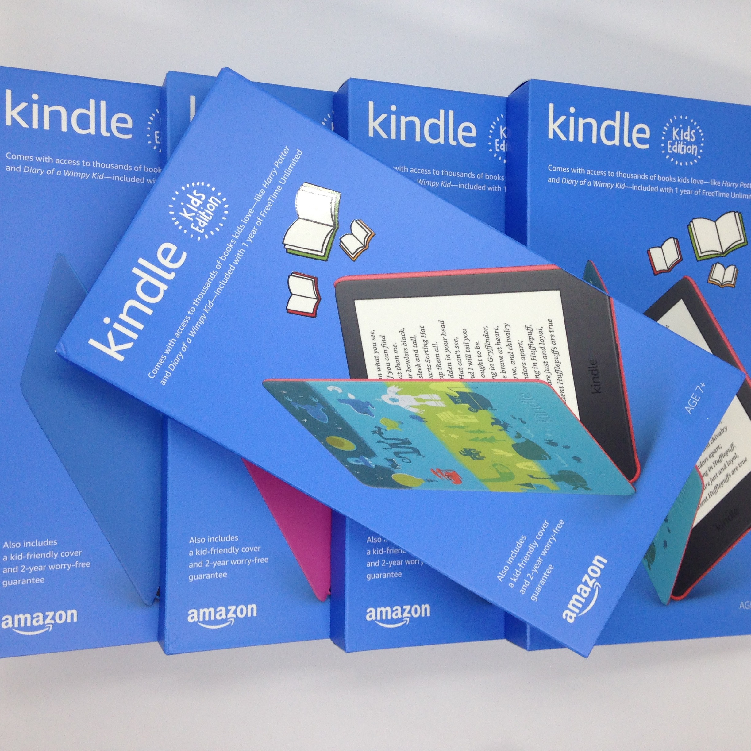 Máy đọc sách Kindle Kids 2019