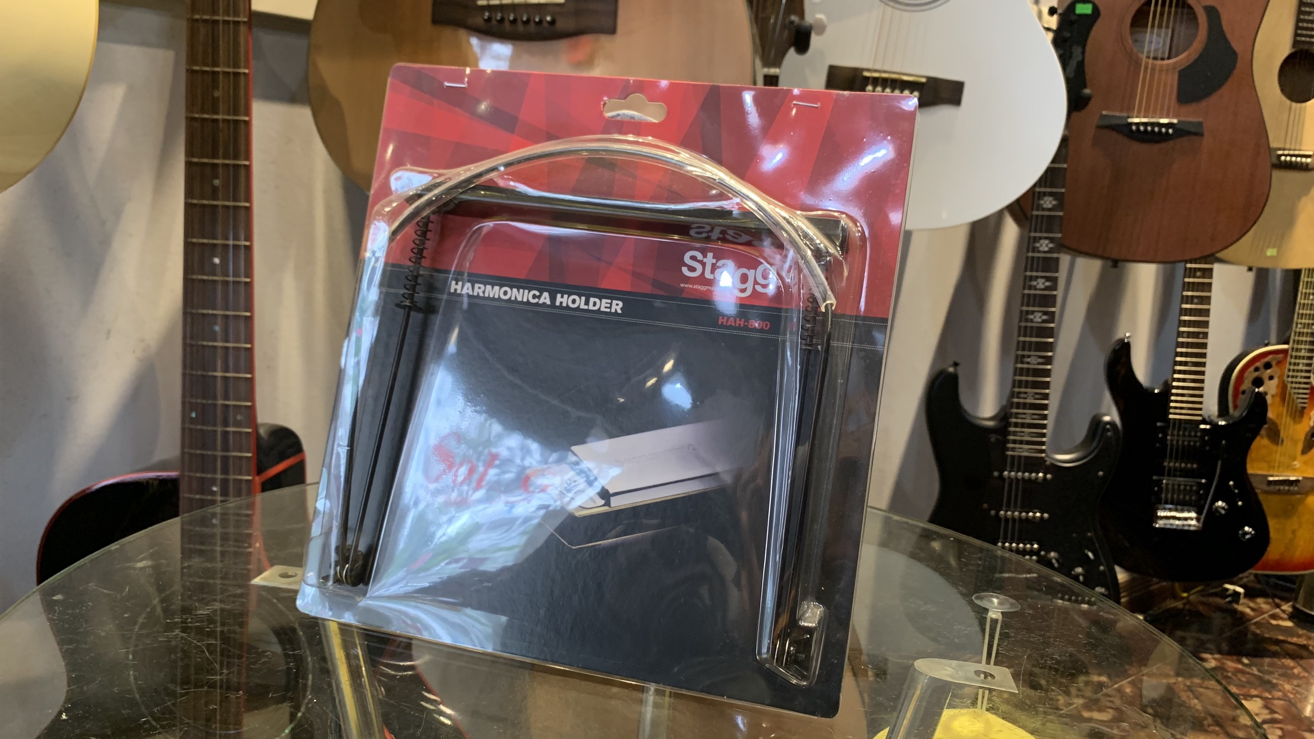 Kẹp giữ kèn Harmonica Stagg HAH800