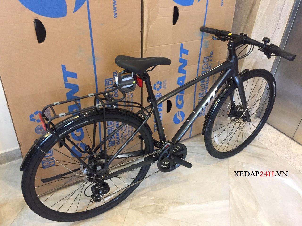 Xe đạp thể thao GIANT ESCAPE 1