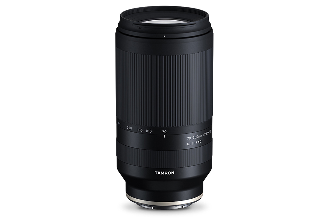 Ống kính Tamron 70-300mm F/4.5-6.3 Di III RXD