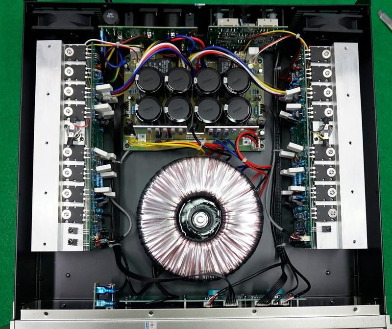 Cục Đẩy Công Suất Yamaha P7000S