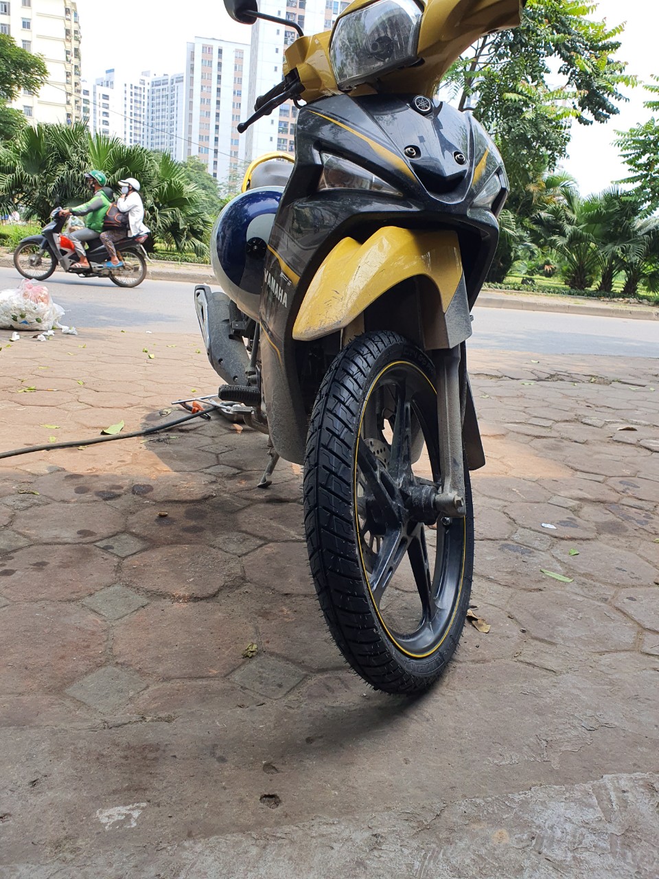 Lốp/Vỏ Michelin City Grip Pro 70/90-17