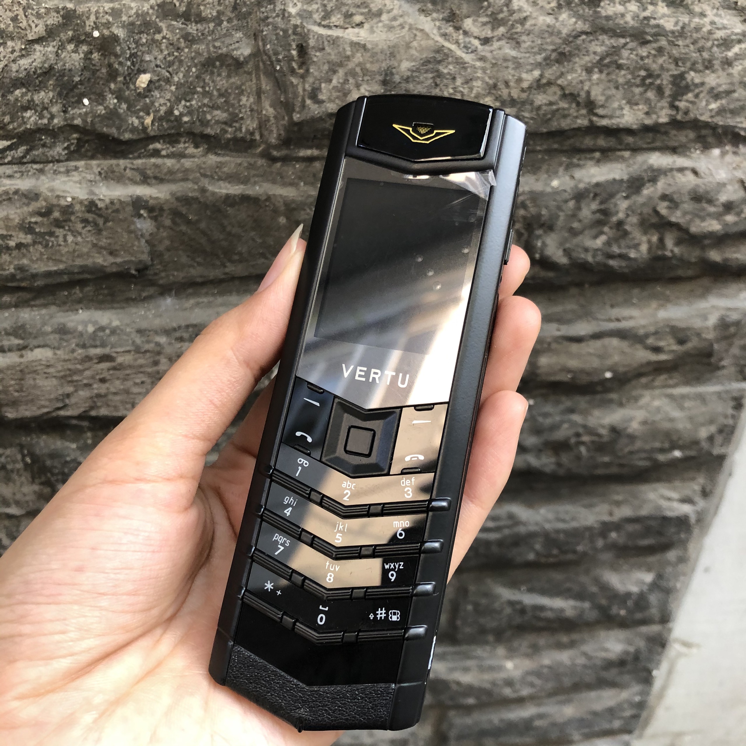 Điện thoại Vertu k7