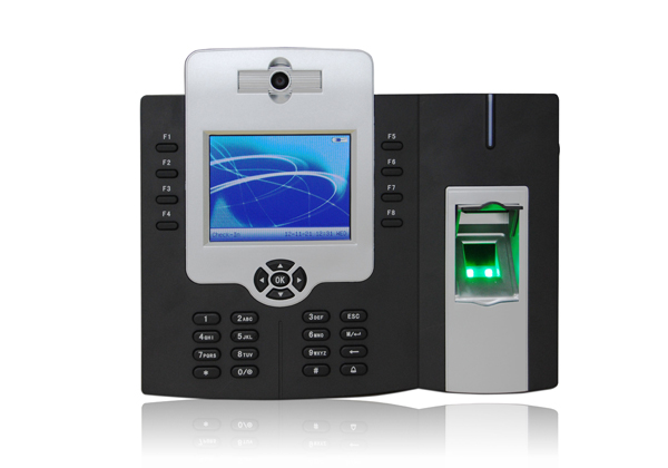 Máy chấm công vân tay và thẻ kiểm soát cửa ra vào GIGATA TFT 800