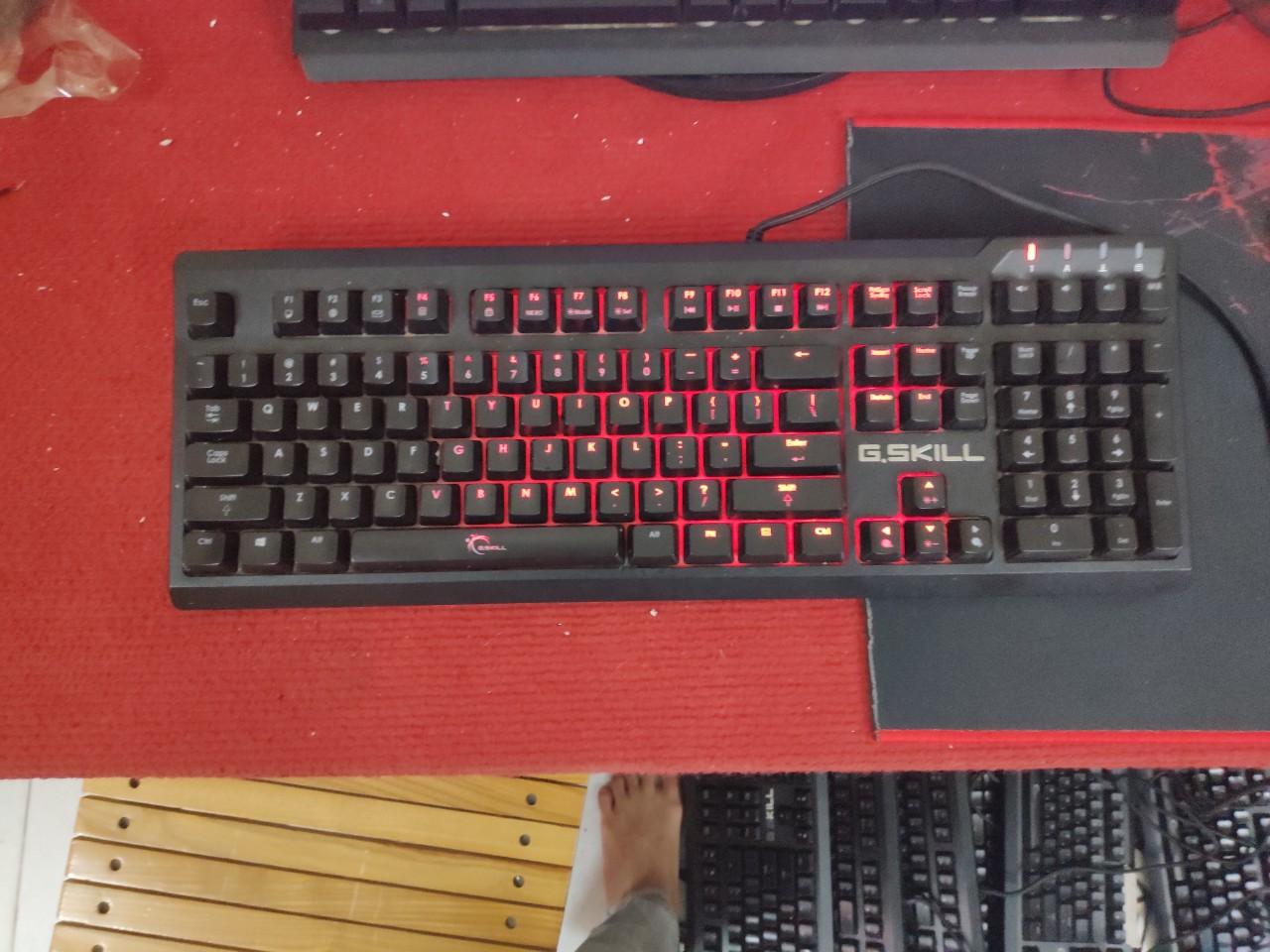 Bàn phím G.SKill Ripjaws KM570 MX Red/Brown/Blue Switch