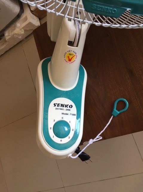 QUẠT TREO SENKO TC1623