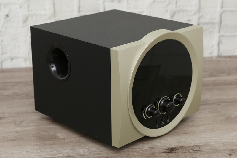 Loa vi tính Enkor V2720