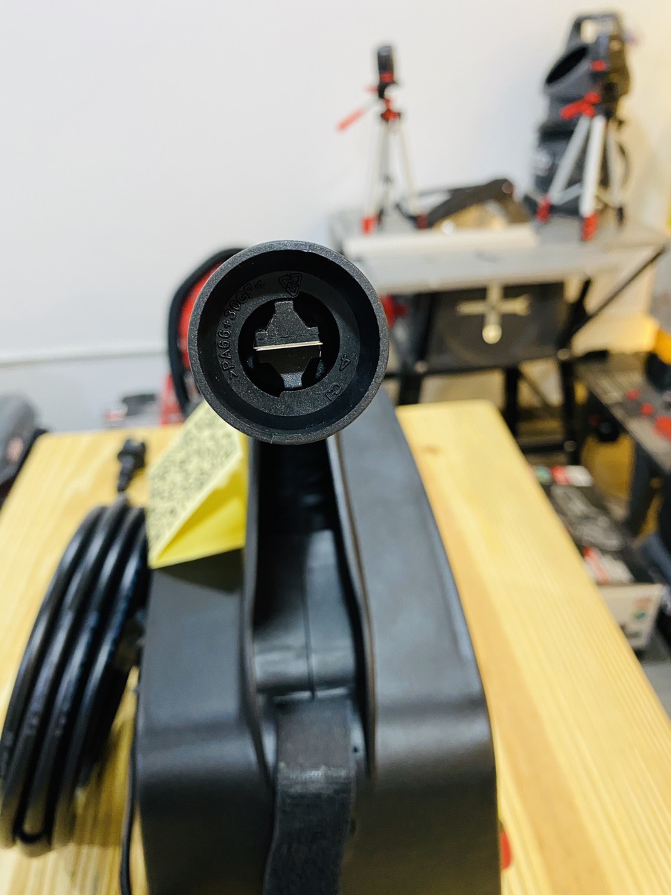MÁY PHUN XỊT RỬA RYOBI AJP-800