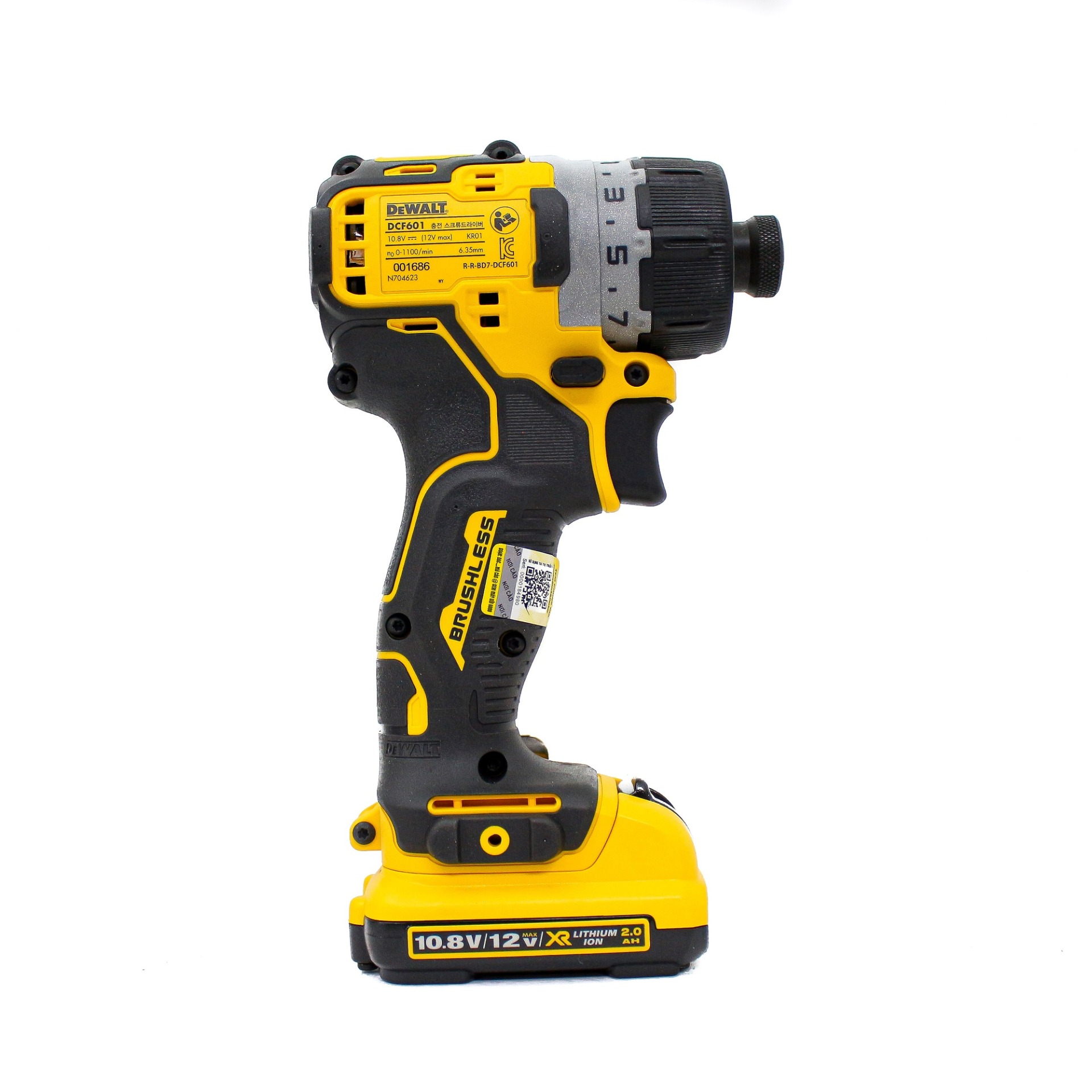MÁY KHOAN DEWALT DCF601D2