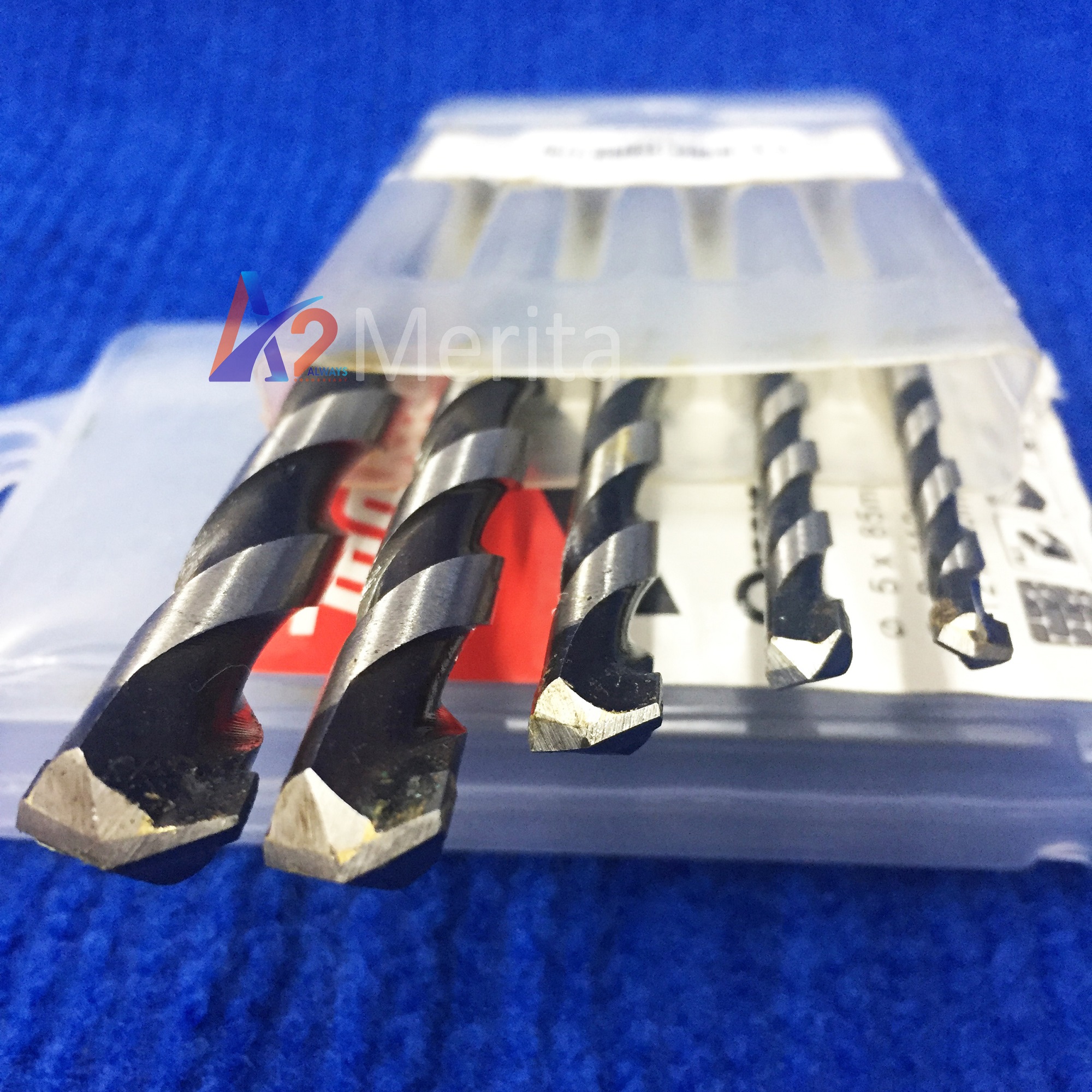 Bộ mũi khoan đa năng Makita D-30477