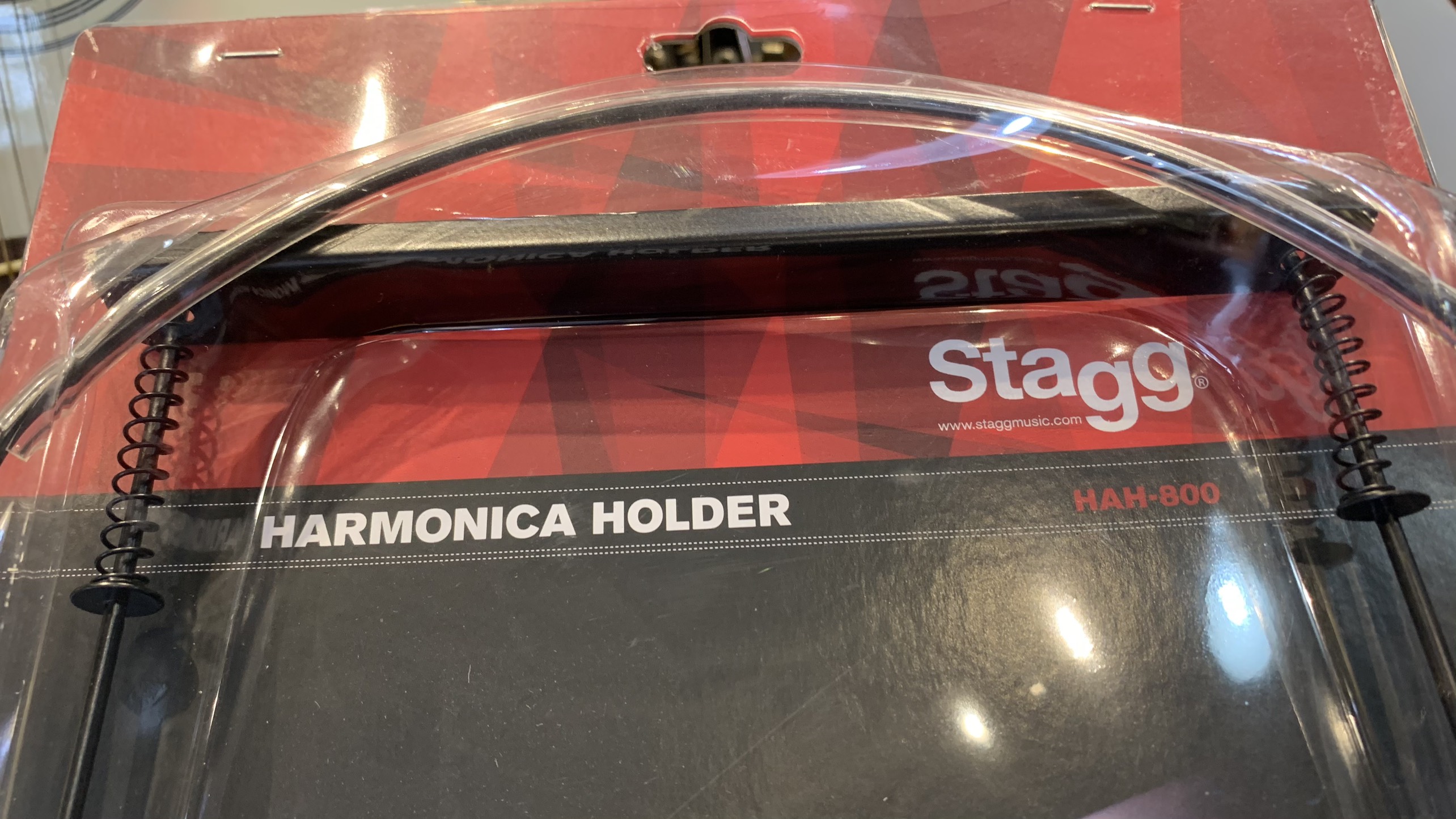 Kẹp giữ kèn Harmonica Stagg HAH800