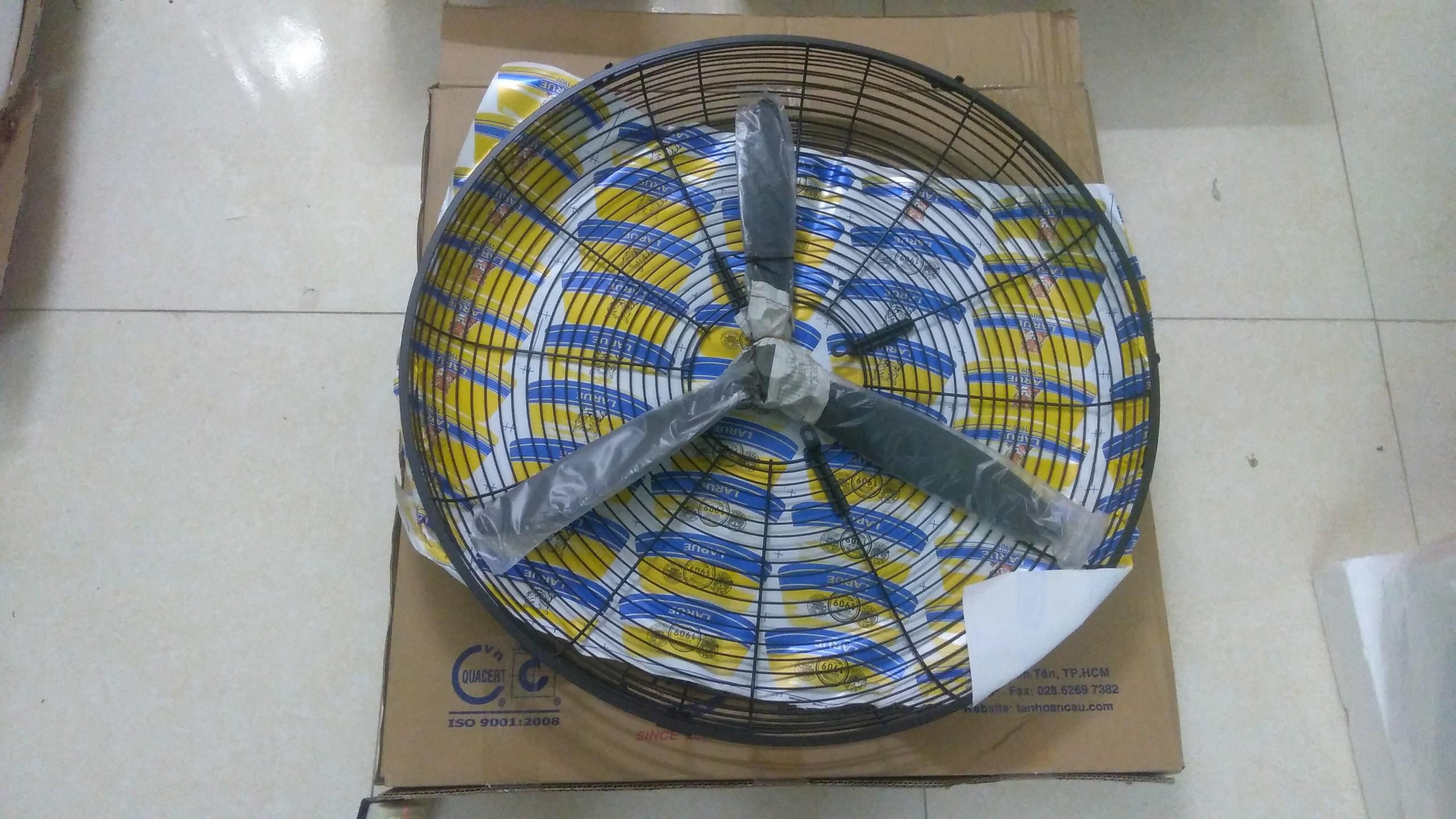 Quạt treo công nghiệp Super Win SPW600-TW