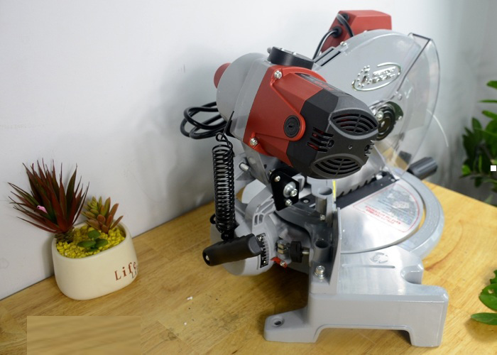 MÁY CẮT FEG EG-1229