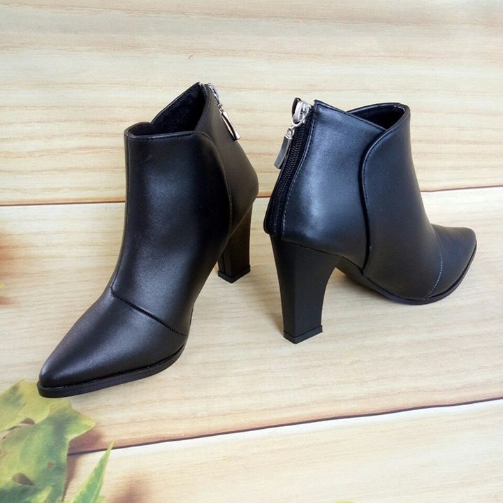 Giày Boot Nữ Rosata RO137