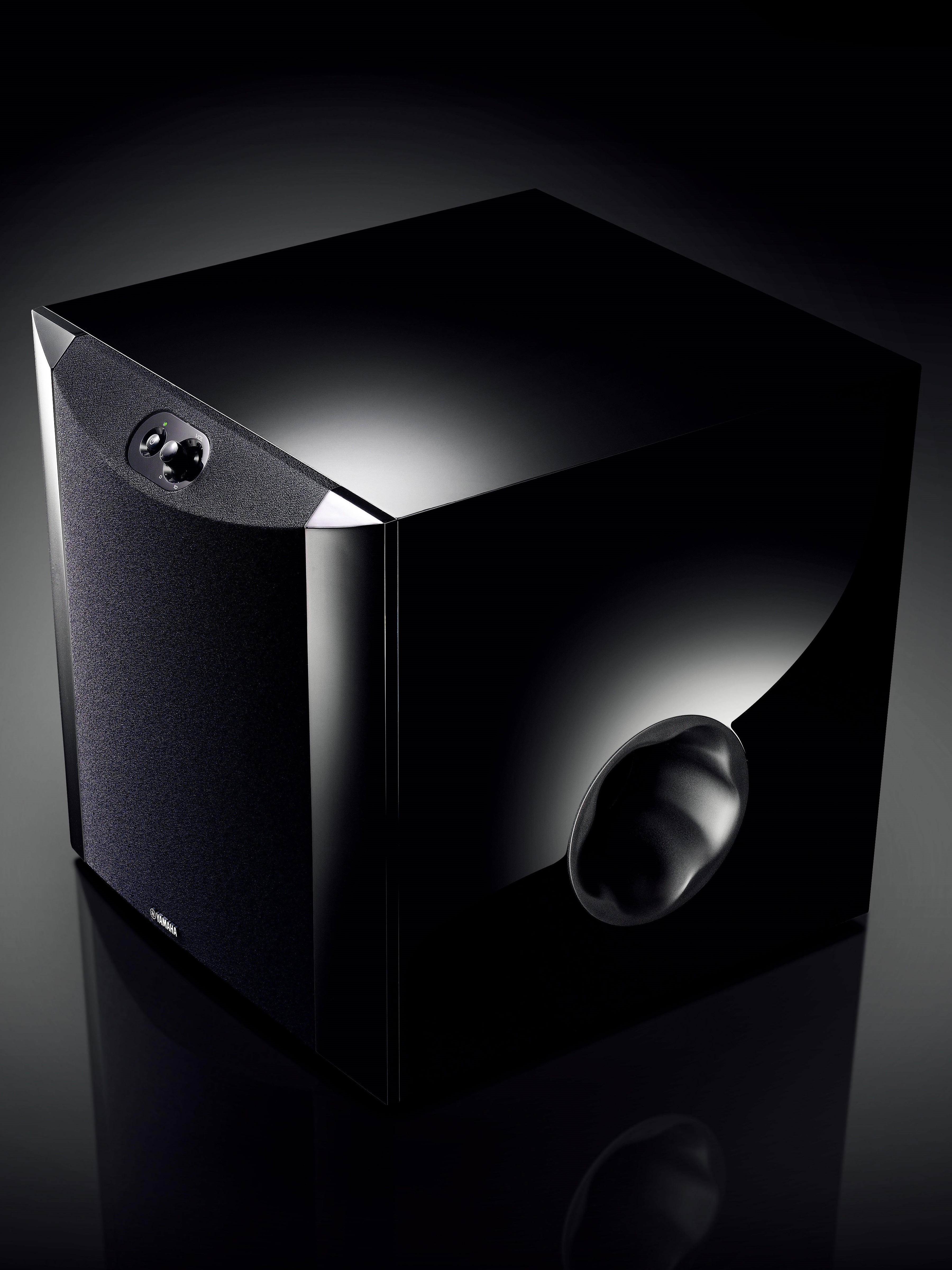 Loa Siêu Trầm YAMAHA NS-SW200