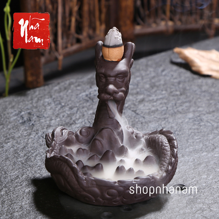Thác khói trầm hương phi long phun châu