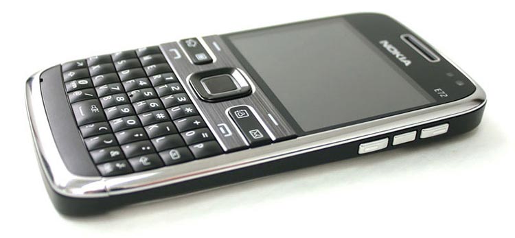 Nokia E72