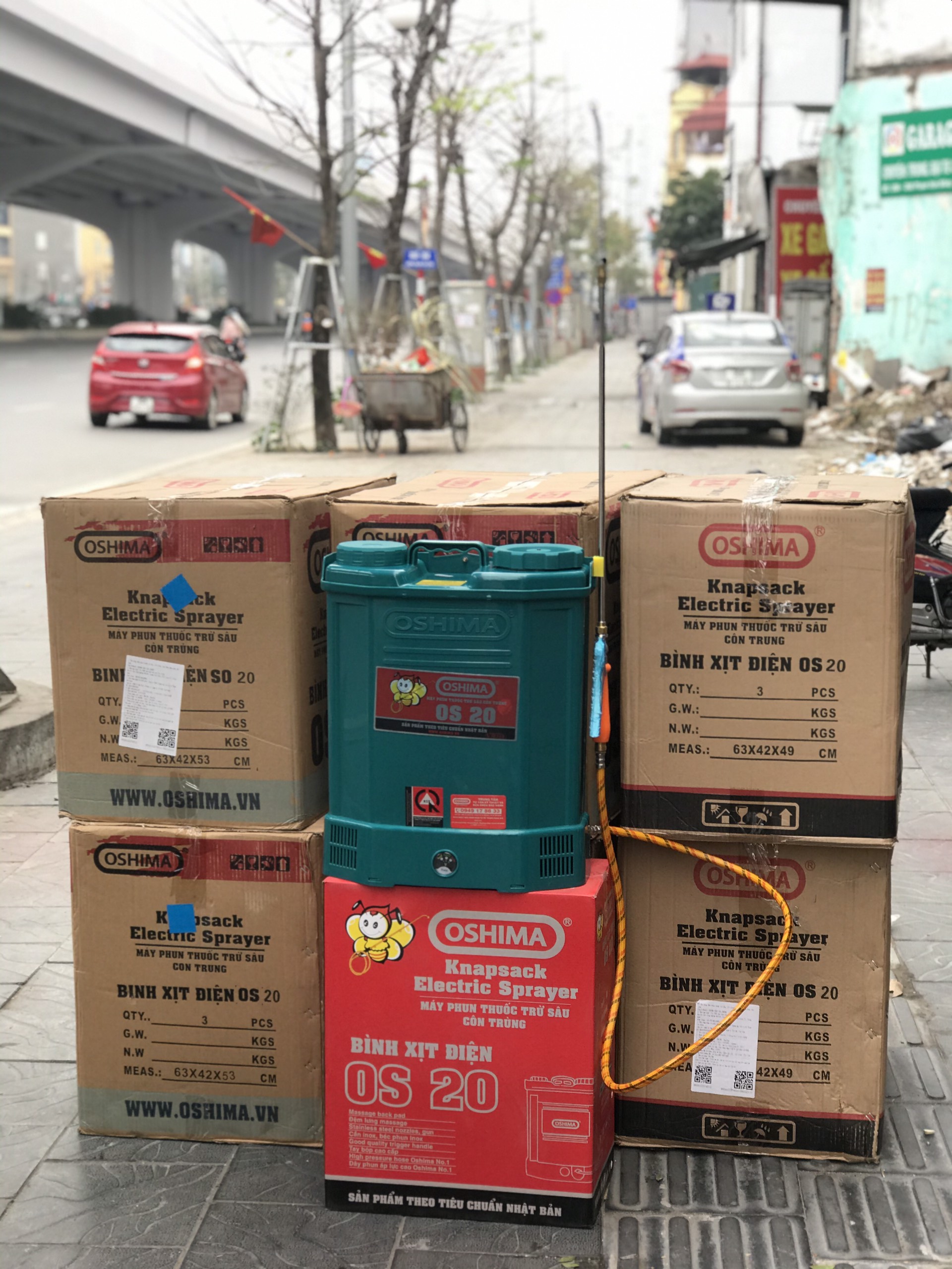 Bình xịt điện Oshima AG-20