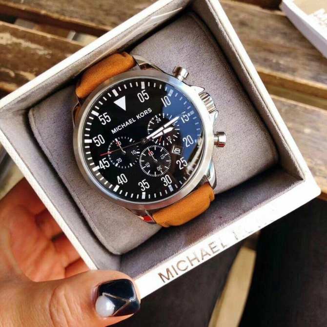 Đồng hồ nam Michael Kors MK8333