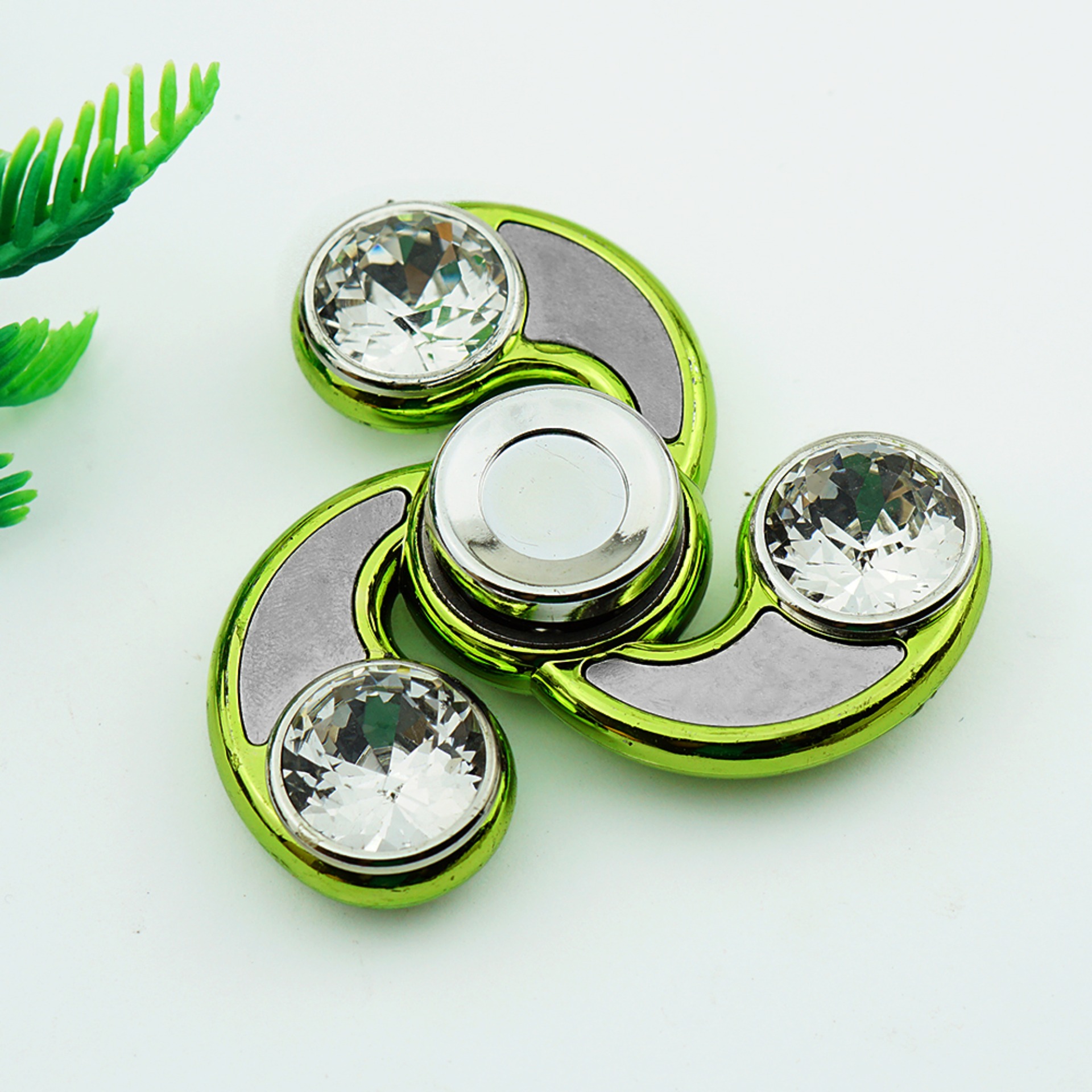 Con Quay Hand Fidget Spinner 3 cánh 40-60 giây Legaxi