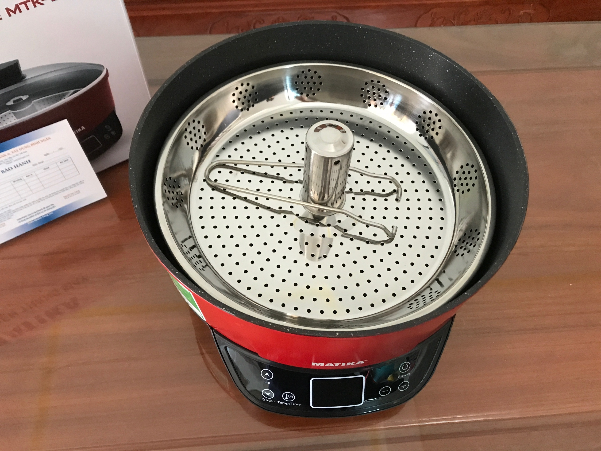 Nồi lẩu điện Matika MTK-9089 5L