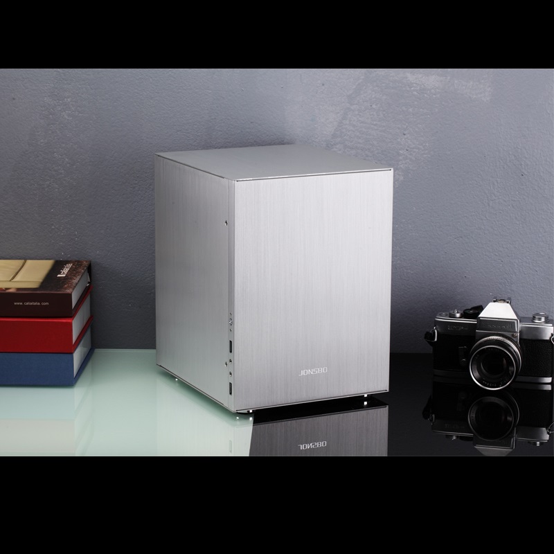 Case JONSBO C2
