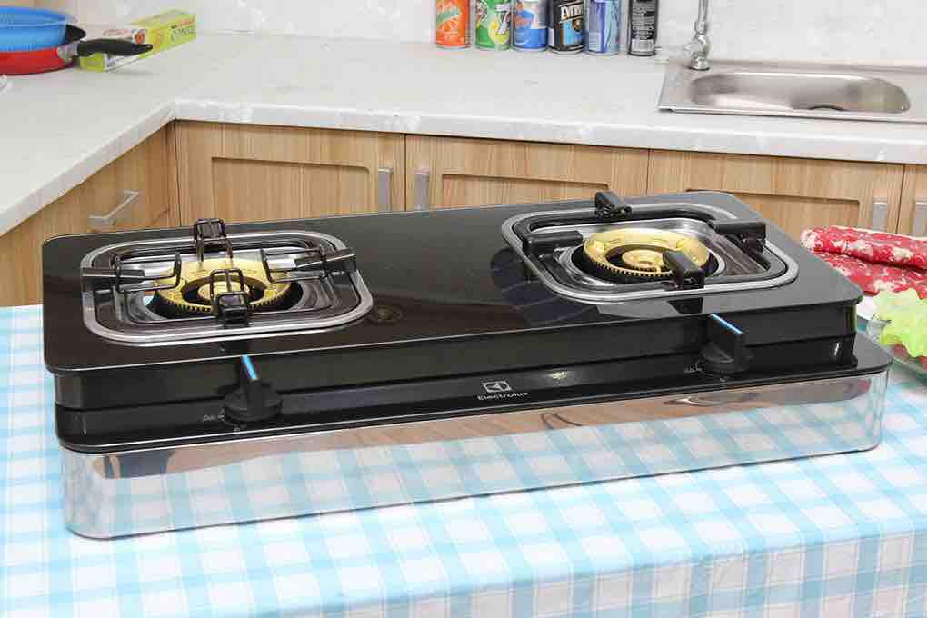 Bếp gas Electrolux ETG729GKTR đôi