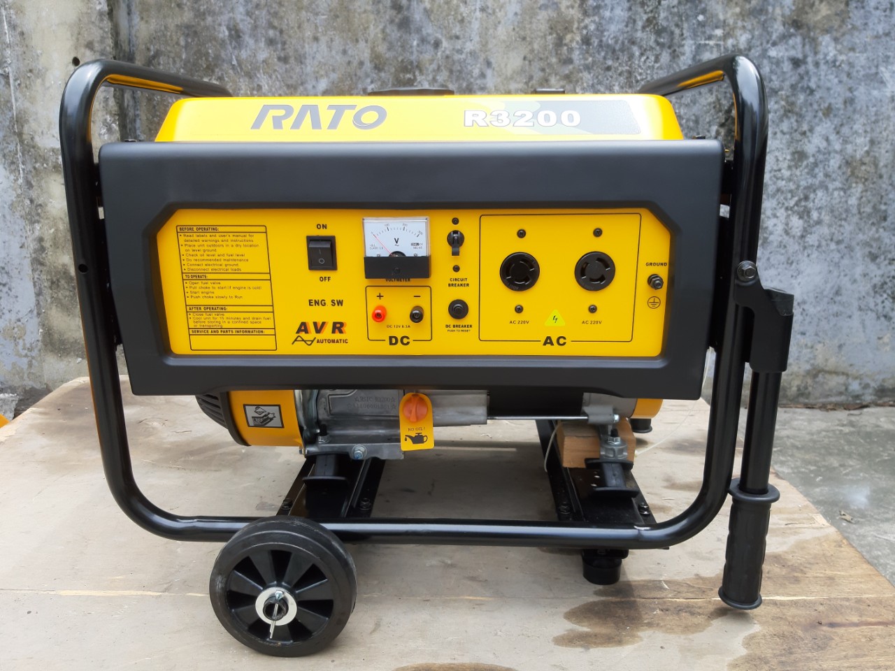 MÁY PHÁT ĐIỆN CHẠY XĂNG RATO R3200W