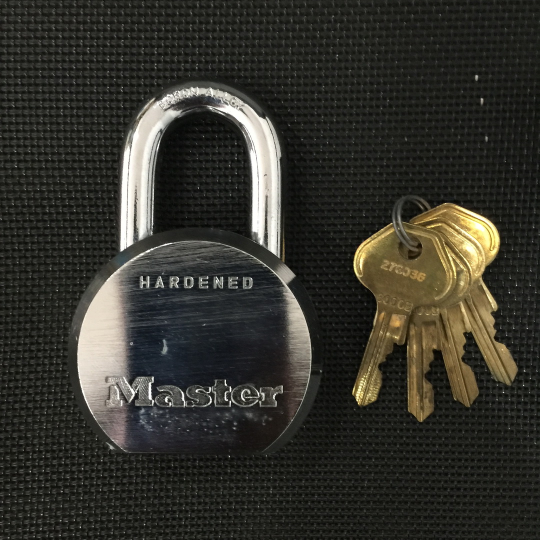 Khóa chống cắt Master Lock 62304KEY