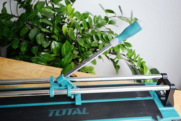 Bàn cắt gạch men Total THT576004 600mm