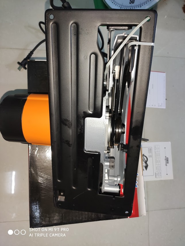 MÁY CƯA ĐĨA HIKARI 2C-235A/235B