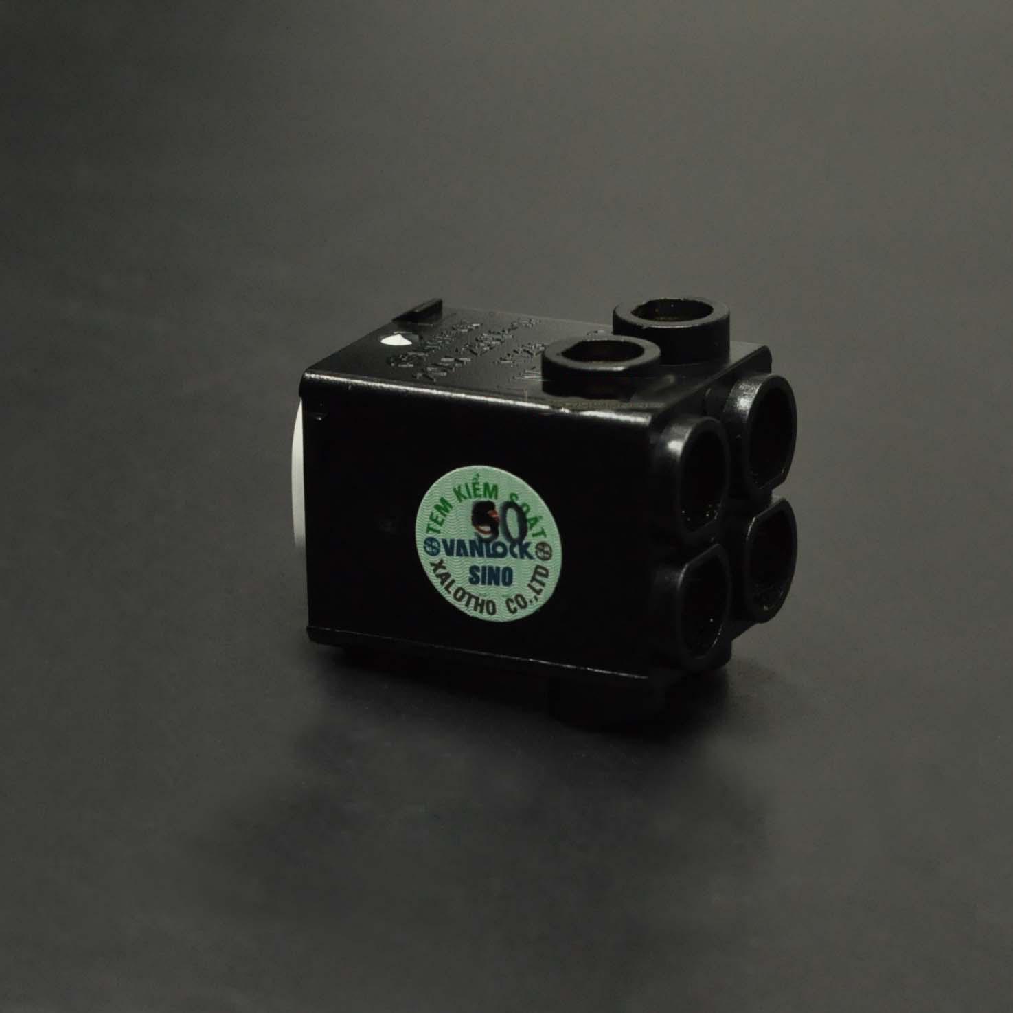 Công tắc 2 cực 20A Sino S30MD20