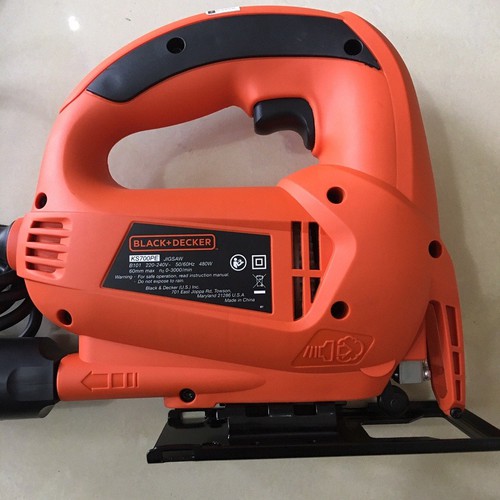 Máy Cưa Lọng Black & Decker KS700PE