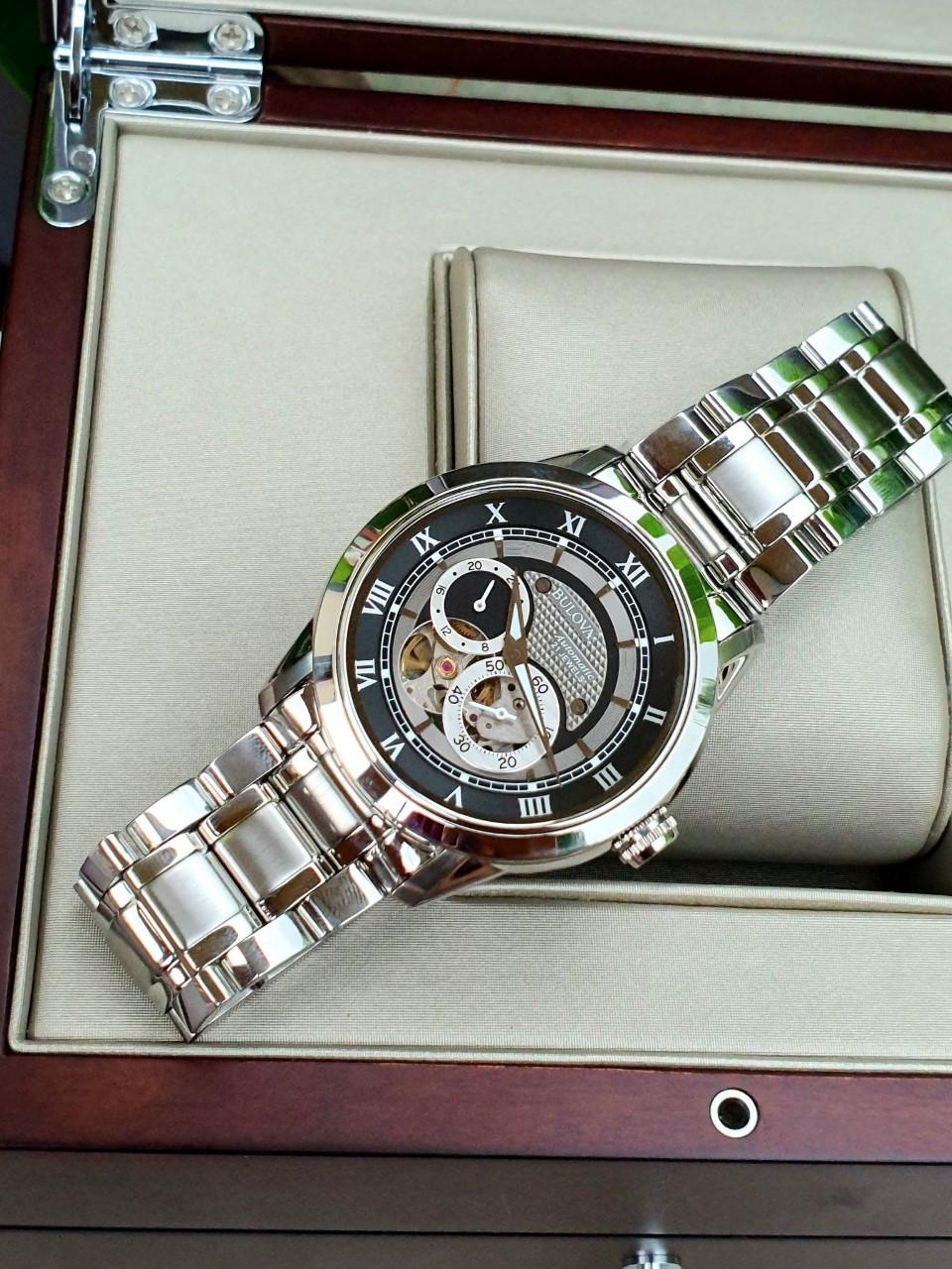 Đồng Hồ Nam Bulova 96A119